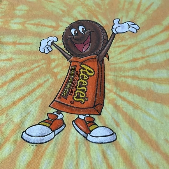 Reese’s peanut butter cup chocolate bar men’s small anvil tag 2002 Y2K t-shirt - Picture 2 of 6